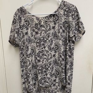 Black and white pattern express shirt